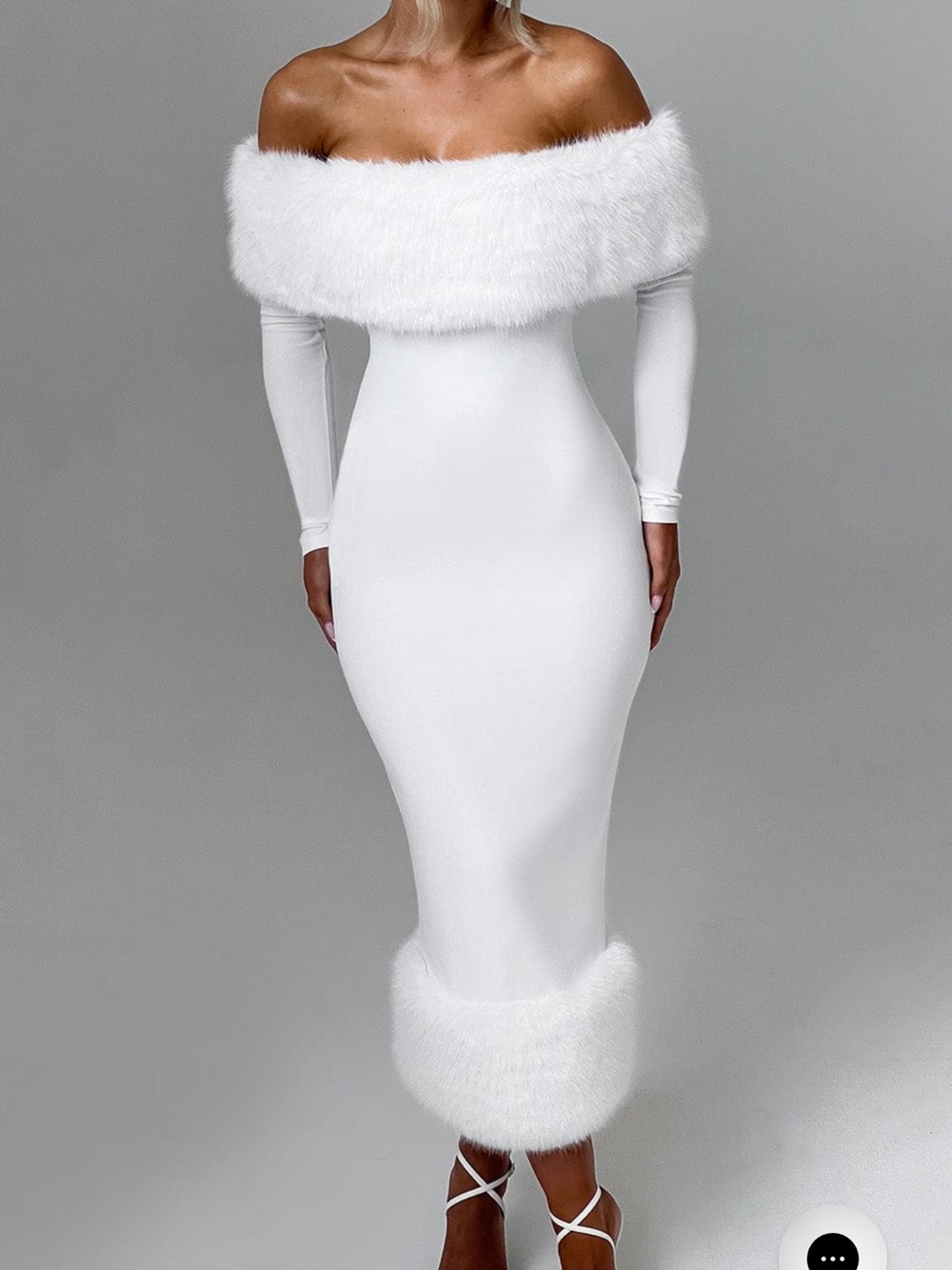 SOLD OUT/// BabyBoo White Off-Shoulder fur trim dress